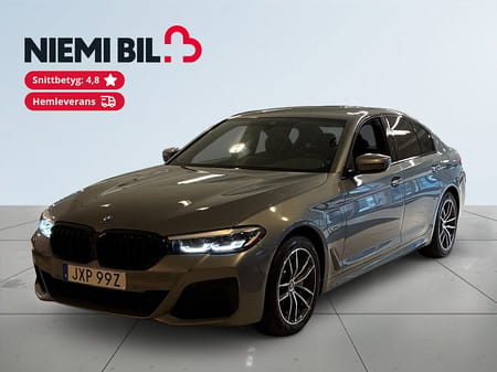 BMW 530e xDrive Sedan M Sport MOMS Drag Pvärme B-kamera S&V-däck