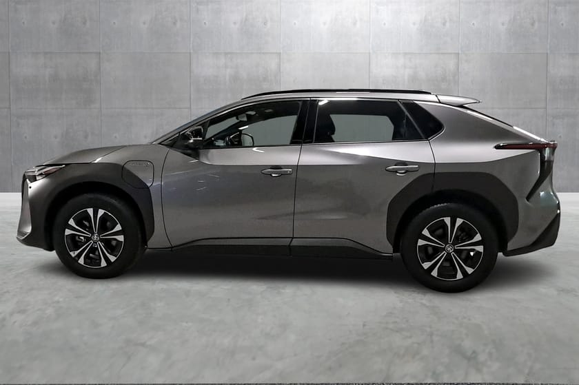 Bilde 2 av Toyota bZ4X Executive I AWD I JBL I Service utført
