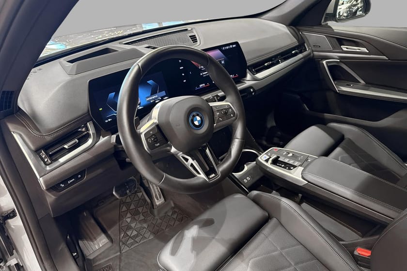 Bilde 5 av BMW iX1 xDrive30 FullyCharged, M-Sport,HUD,H/K,H-feste