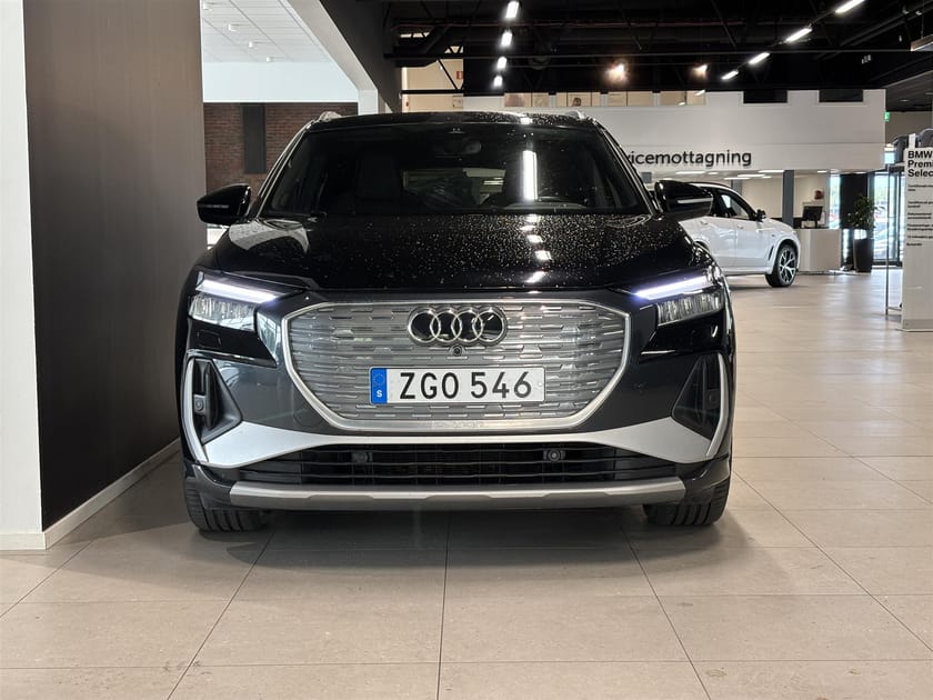 Bild 3 av Audi Q4 50 e-tron quattro E Tron S-Line Comfort 299hk