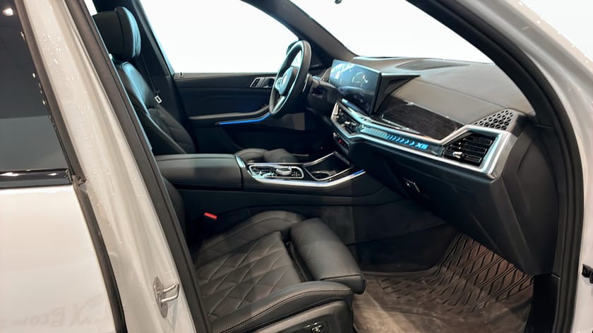 Bild 3 av BMW X5 xDrive50e M sport pro, Innovation, Panorama