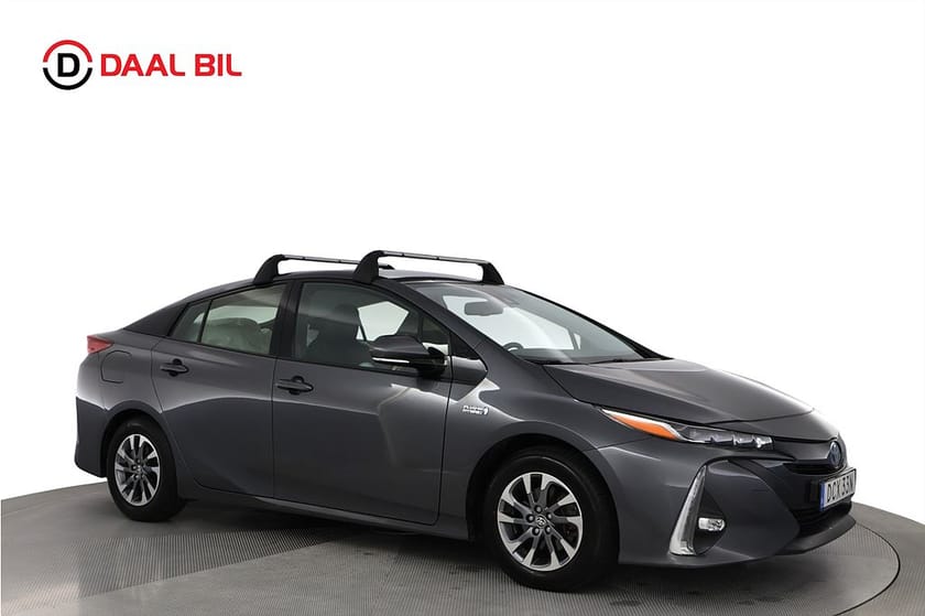Bild 4 av Toyota Prius Plug-in Hybrid 1.8 122HK B-KAM NAVI HUD NFC COCKPIT