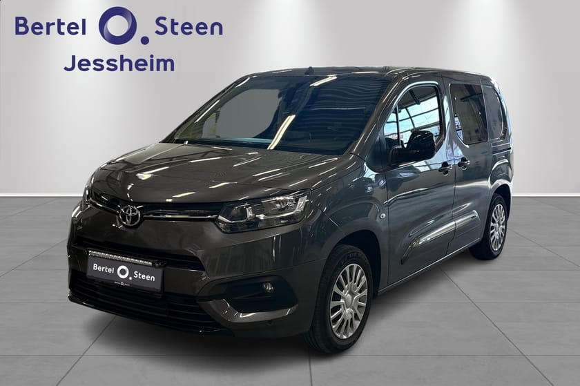 Bilde 1 av Toyota ProAce City L1 1,5 Diesel 130hk Automat,Webasto,Hfeste,2x Skyvedør