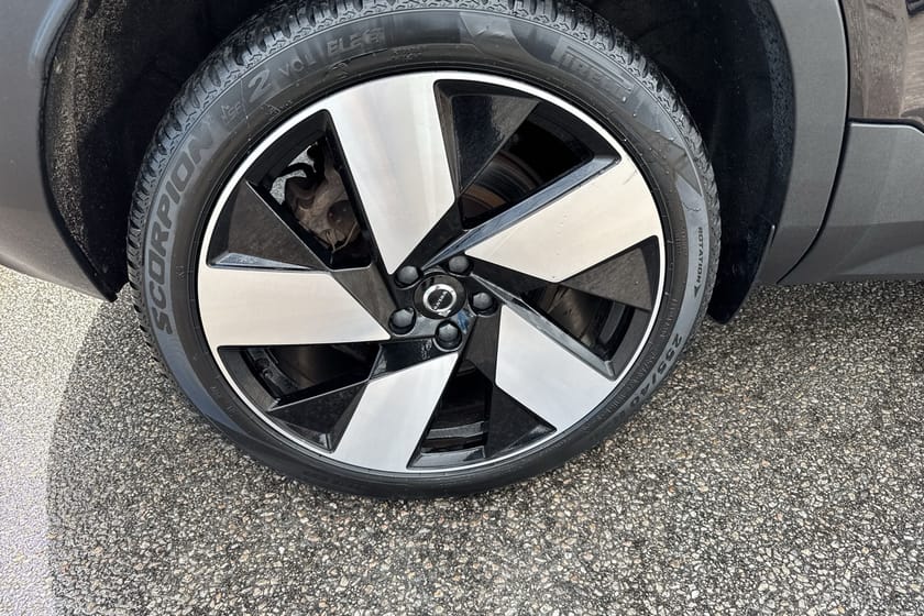 Bild 3 av Volvo XC40 Recharge Ultimate