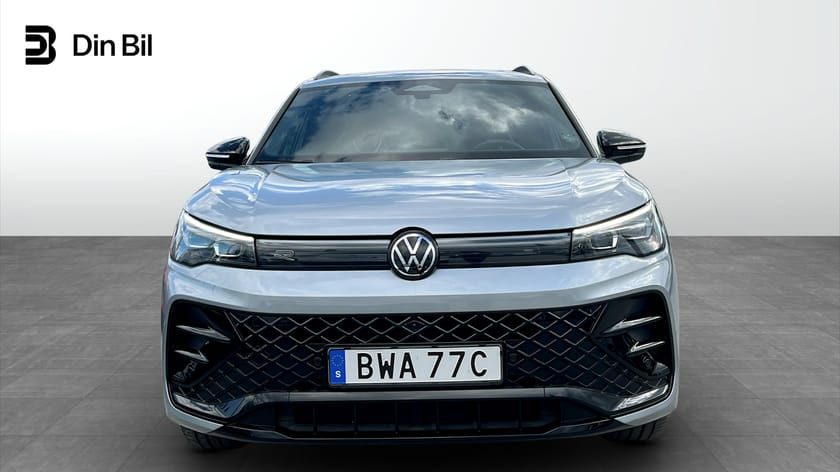 Bild 4 av Volkswagen Tiguan R-Line Black TDI193 DSG 4M Drag/Panorama