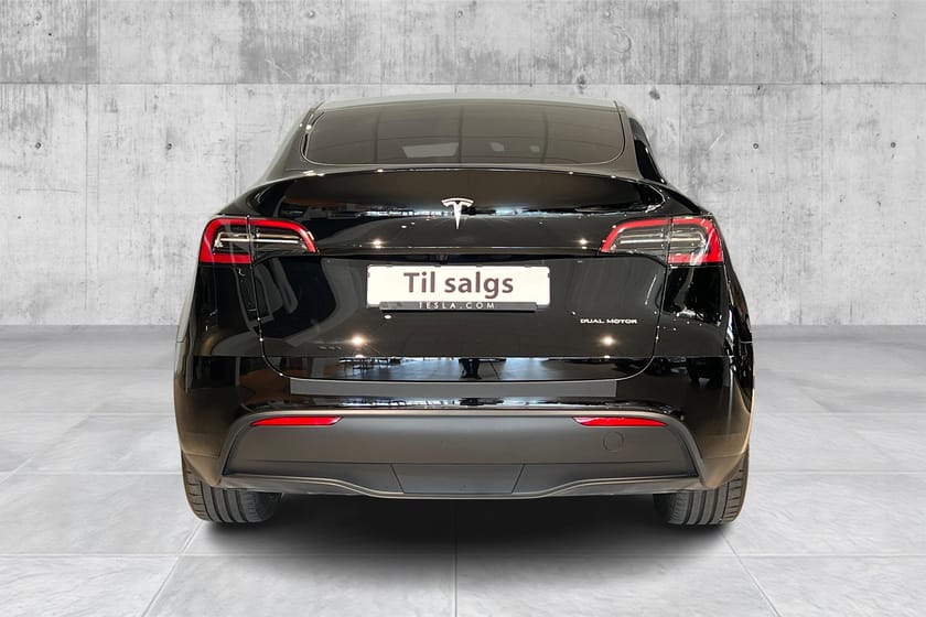 Bilde 5 av Tesla Model Y Long Range AWD AWD- Ryggekamera-Bluetooth-Navi-Pano