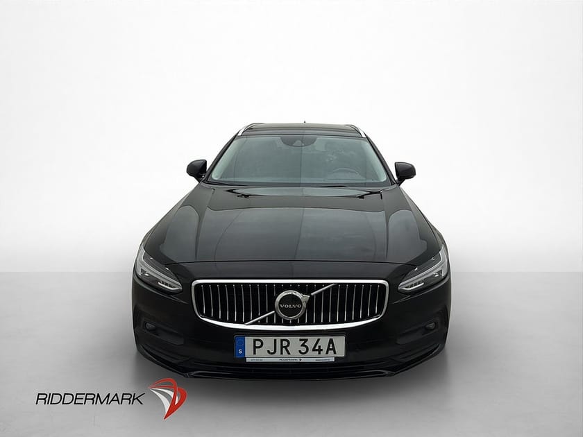 Bild 2 av Volvo V90 B4 Momentum Advc H/K Skinn Kamera Värm Drag