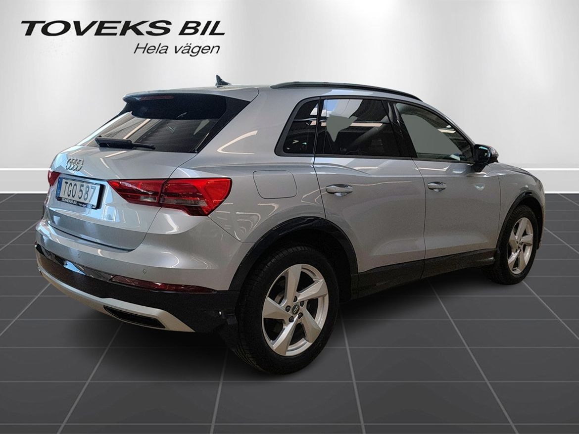 Audi Audi Q3 35 TDI — bild 4