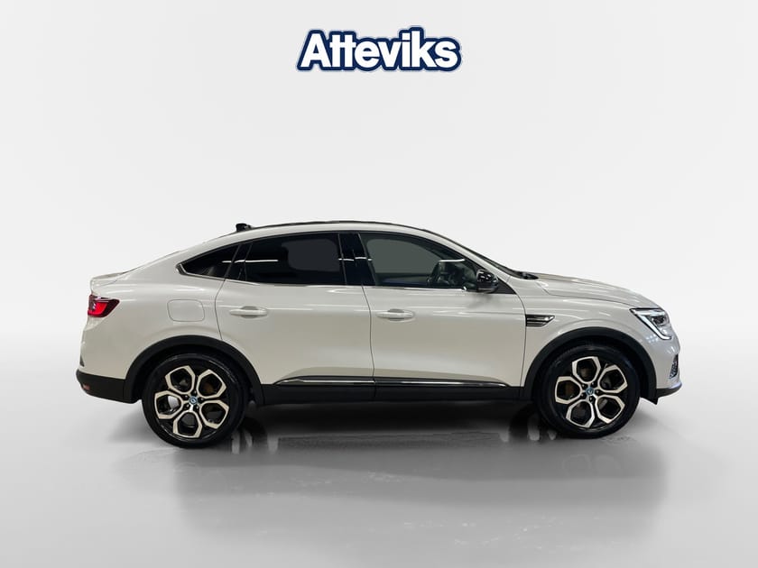 Bild 2 av Renault Arkana E-TECH 145 HYBRID 145hk DCT INTENSE/DRAG