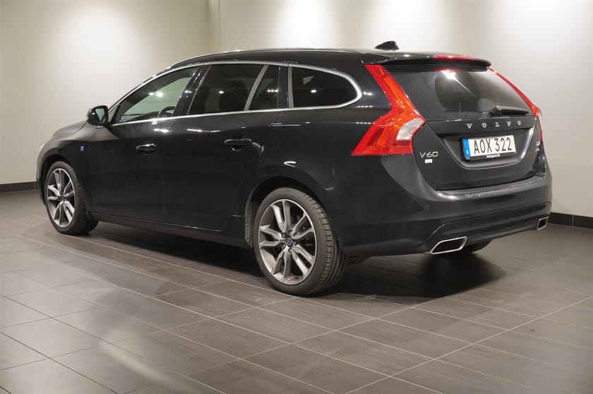 Bild 2 av Volvo V60 D4 AWD Aut Ocean Race Business Edt. Pro