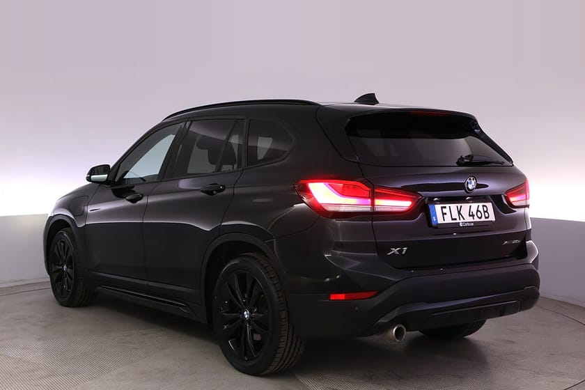 Bild 4 av BMW X1 xDrive25e Sportline HUD PDC LED Värmare Navi