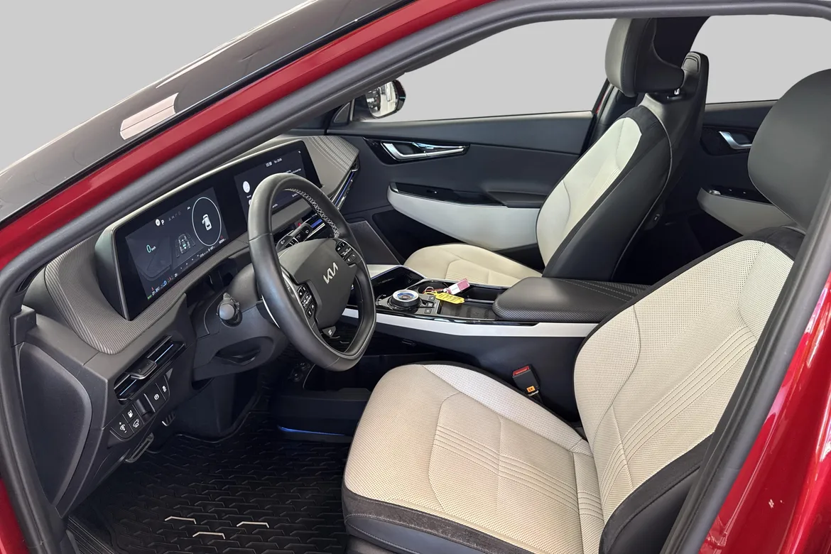 picture of a car