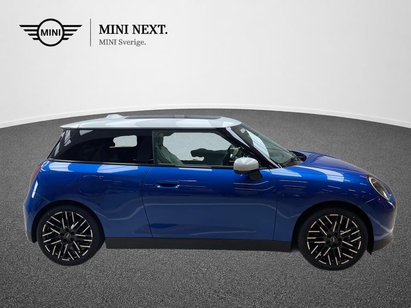 Bild 3 av MINI Cooper SE Favoured Trim, Paket XL