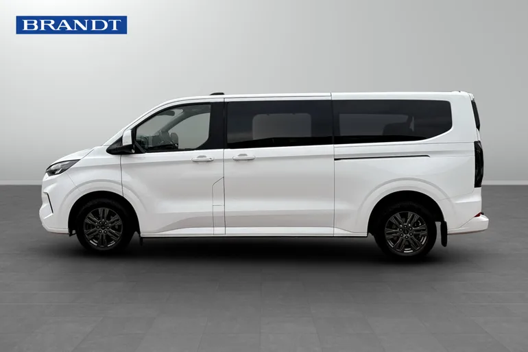 Ford Tourneo Custom 320