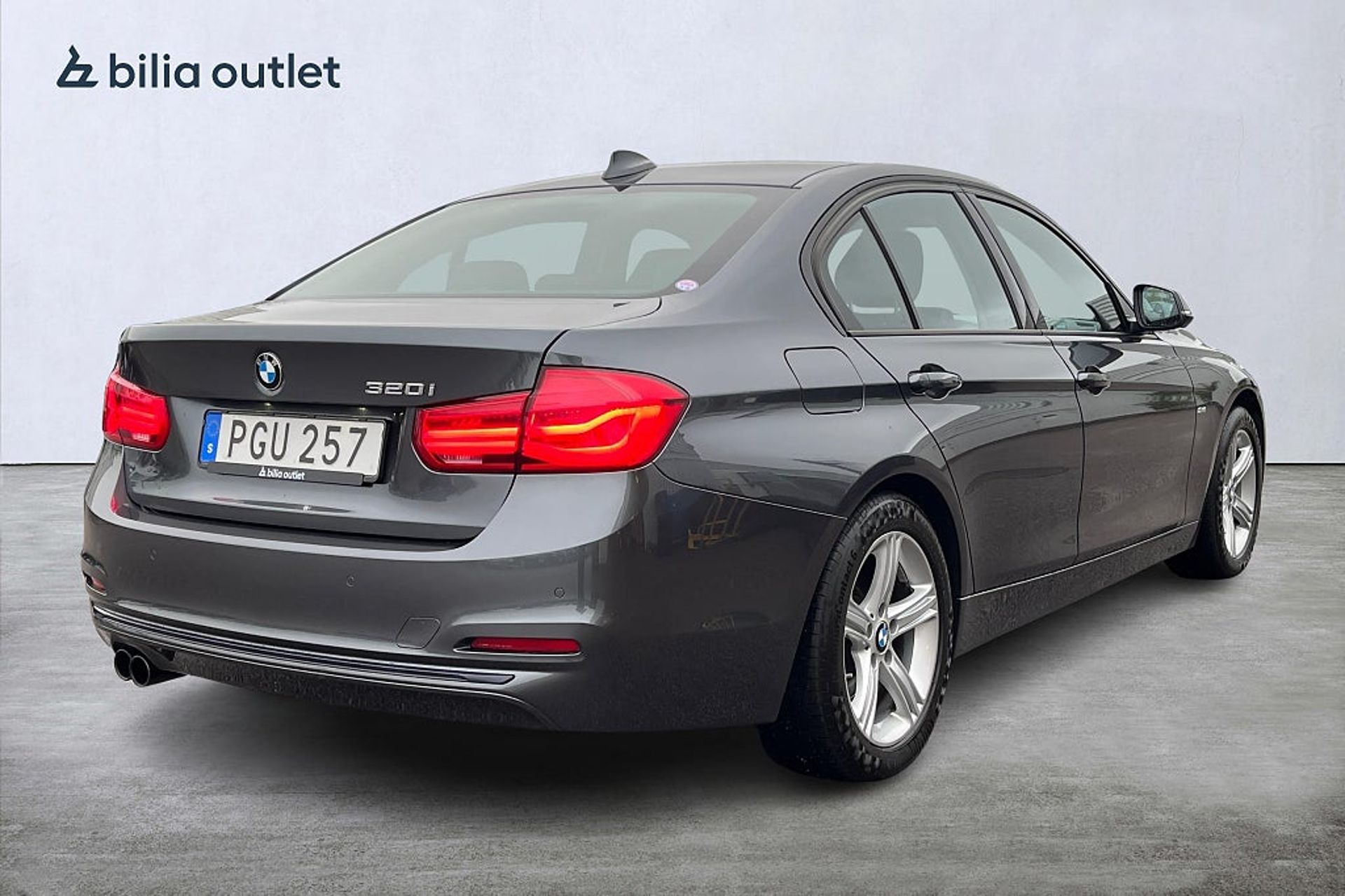BMW 320i Sport Line 2017, bild 6/10