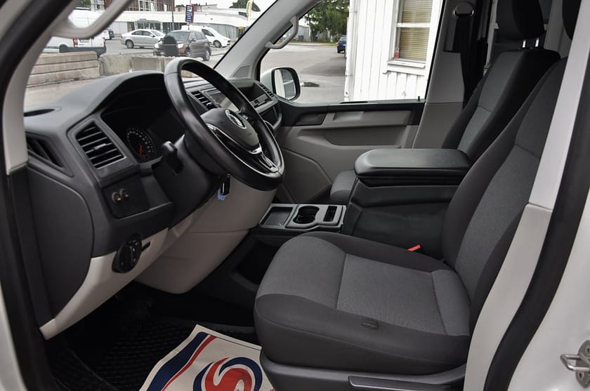 Bild 5 av Volkswagen Transporter Kombi 4-Motion 5-sits SN 204HK Värmare