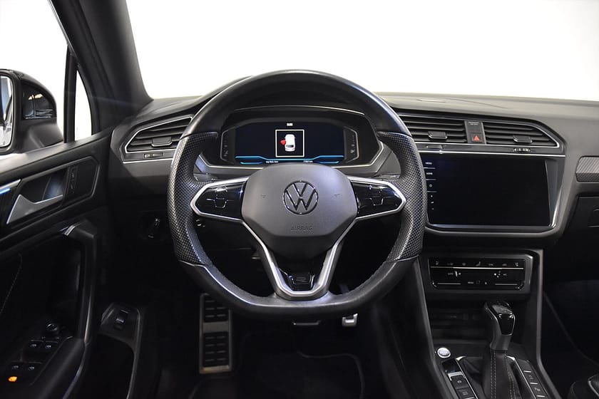 Bild 2 av Volkswagen Tiguan Allspace 7-sätes 7-sits 2.0 TDI 4Motion Aut Skinn AdaptivF Rattv P-värm Navi B-kam Pano 200hk