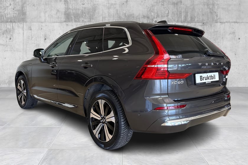 Bilde 3 av Volvo XC60 T8 Ultimate Bright AWD H&K/360°/HUD/Pano/H-feste ++