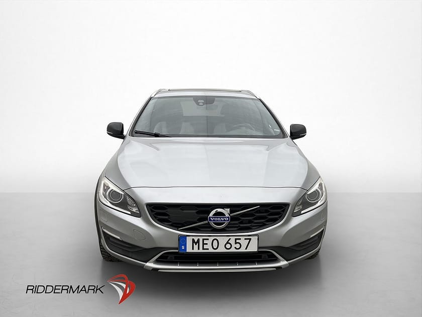 Bild 2 av Volvo V60 Cross Country D4 AWD Summum Värmare T-Lucka Skinn