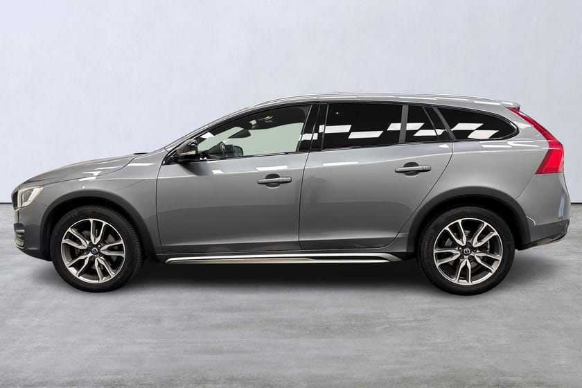 Bild 2 av Volvo V60 Cross Country D4 AWD Summum BE PRO