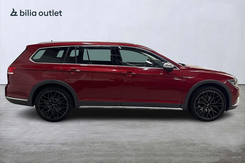 Bild 5 av Volkswagen Passat Alltrack 2.0 TDI 4Motion DSG Executive 190hk Drag Backkamera