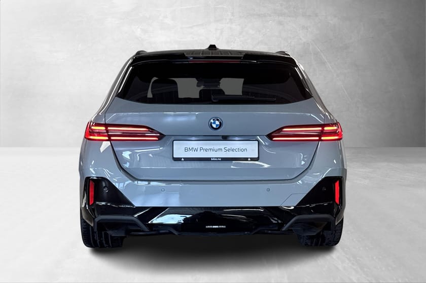Bilde 3 av BMW i5 xDrive40 Touring Fully Charged, M-Sport Pro, Pano, B&W