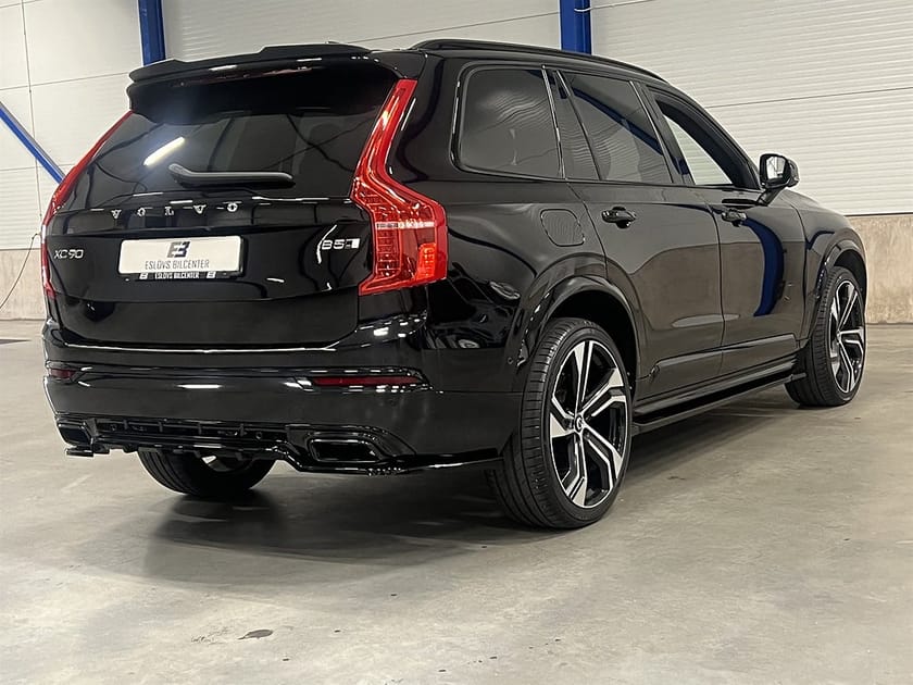 Bild 3 av Volvo XC90 7 Säten B5 AWD 235 HK / R-Design / Panorama / HUD / B%26W / 7-Sits /