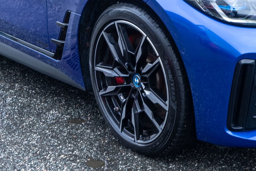 Bilde 3 av BMW i4 M50 xDrive Gran Coupé M sport PRO-M Sport Seter-Harman/Kardon-Skinn