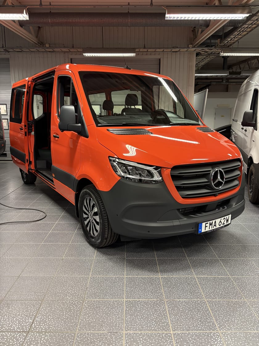 Bild 1 av Mercedes-Benz Sprinter 315 CDI RWD Tourer