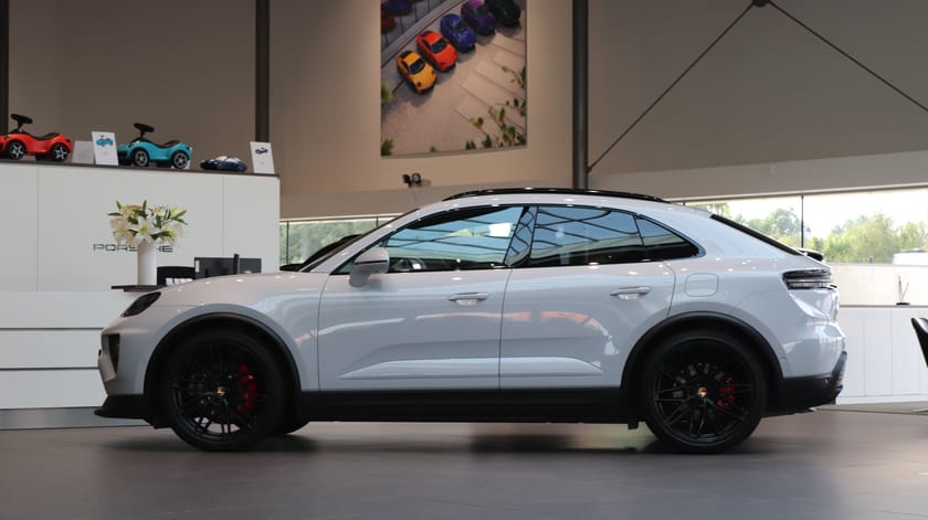 Bild 4 av Porsche Macan 4S / InnoDrive / Bose Surround / 22" hjul