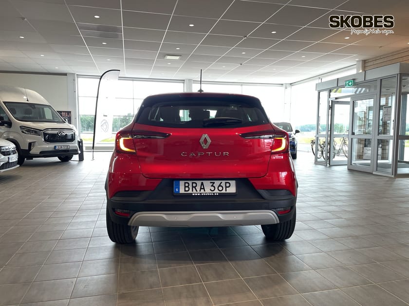Bild 5 av Renault Captur TCe 140 Equilibre EDC