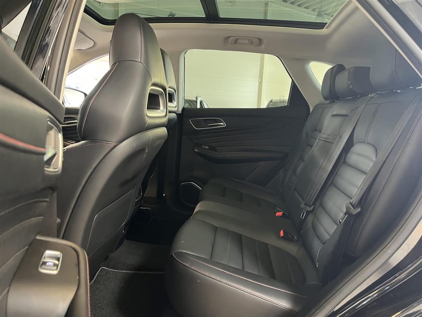 Bild 3 av MG EHS PHEV Luxury Kamera Pano Adaptiv Farth. 258hk