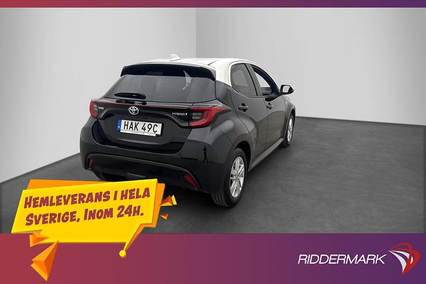 Bild 4 av Toyota Yaris Hybrid Style Bi-Tone JBL Kamera Adaptiv-Fart