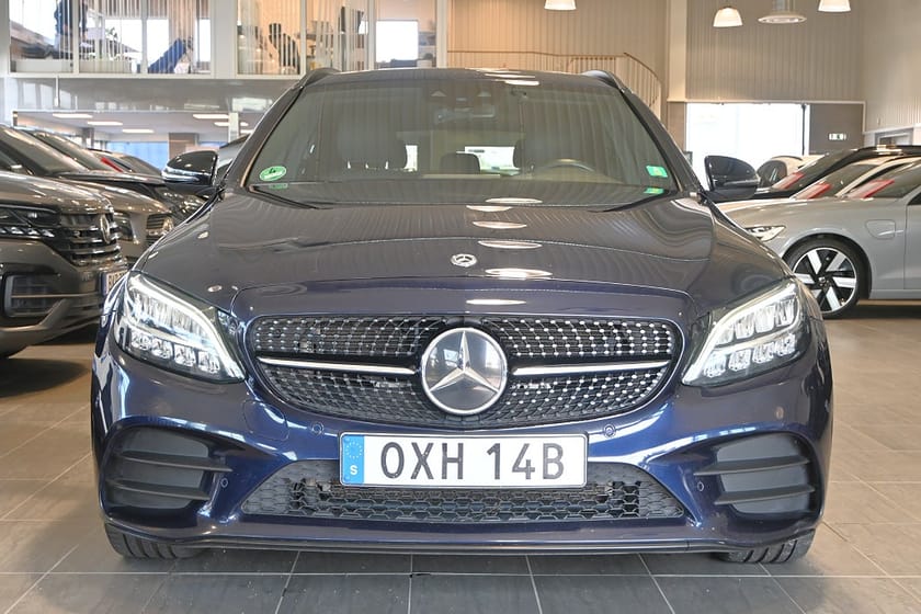Bild 5 av Mercedes-Benz C 300 T de 9G-AMG Night Edition Drag
