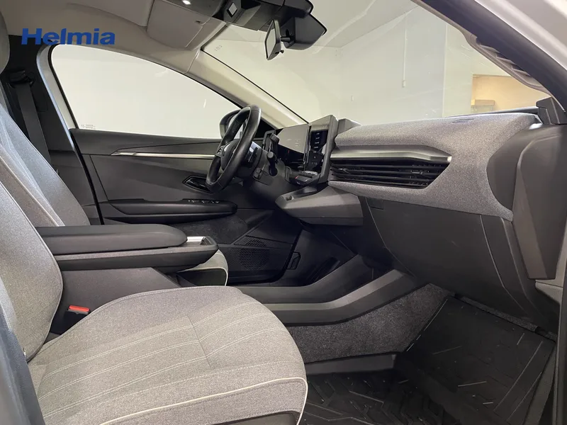 Bild 13 av 15 – Renault Mégane E-TECH Equilibre 40kWh/130hk