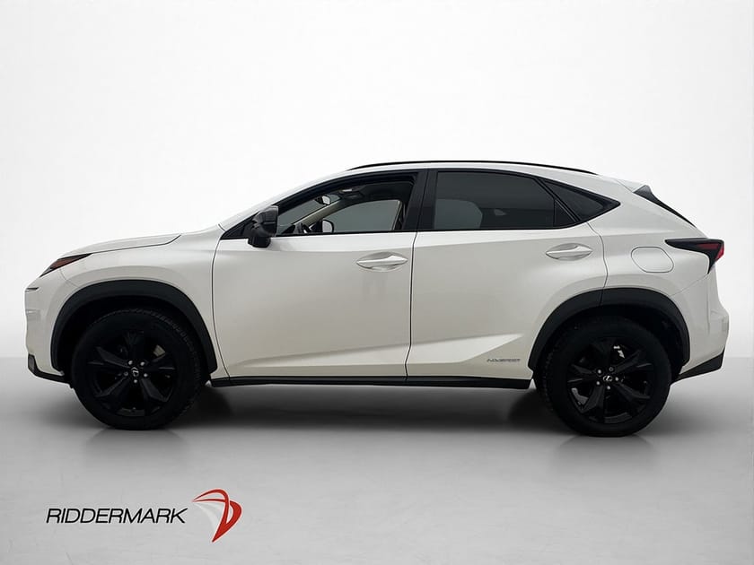 Bild 4 av Lexus NX 300h AWD 2.5 197hk F Sport Skinn Kamera Navi Drag