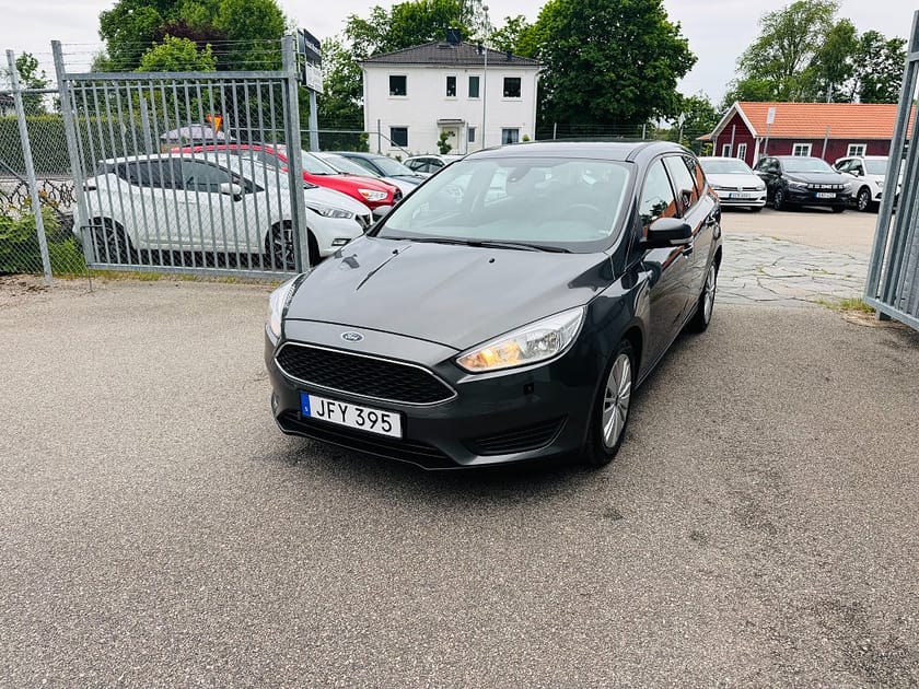 Bild 2 av Ford Focus Kombi 1.5 TDCI 95HK TREND / VÄRMARE