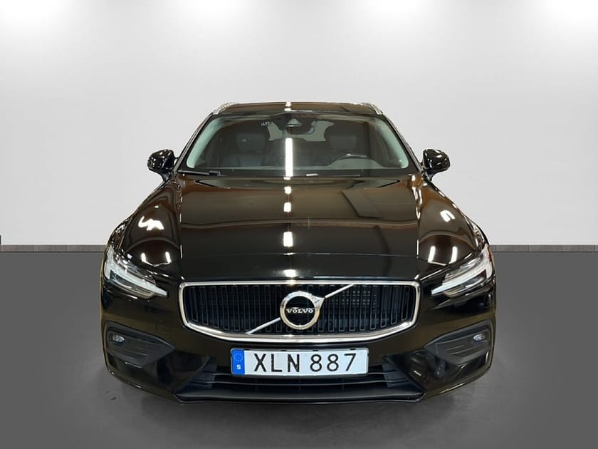 Bild 2 av Volvo V60 D4 AWD 190hk Geartronic Momentum Pro