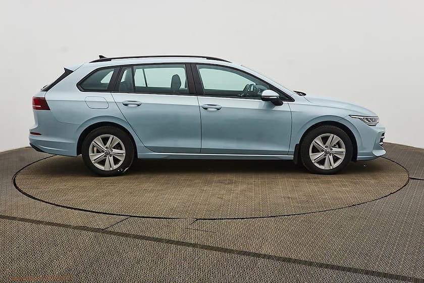 Bild 3 av Volkswagen Golf Sportscombi 1.5 eTSI Bränslevärmare, Drag,Bakkamera