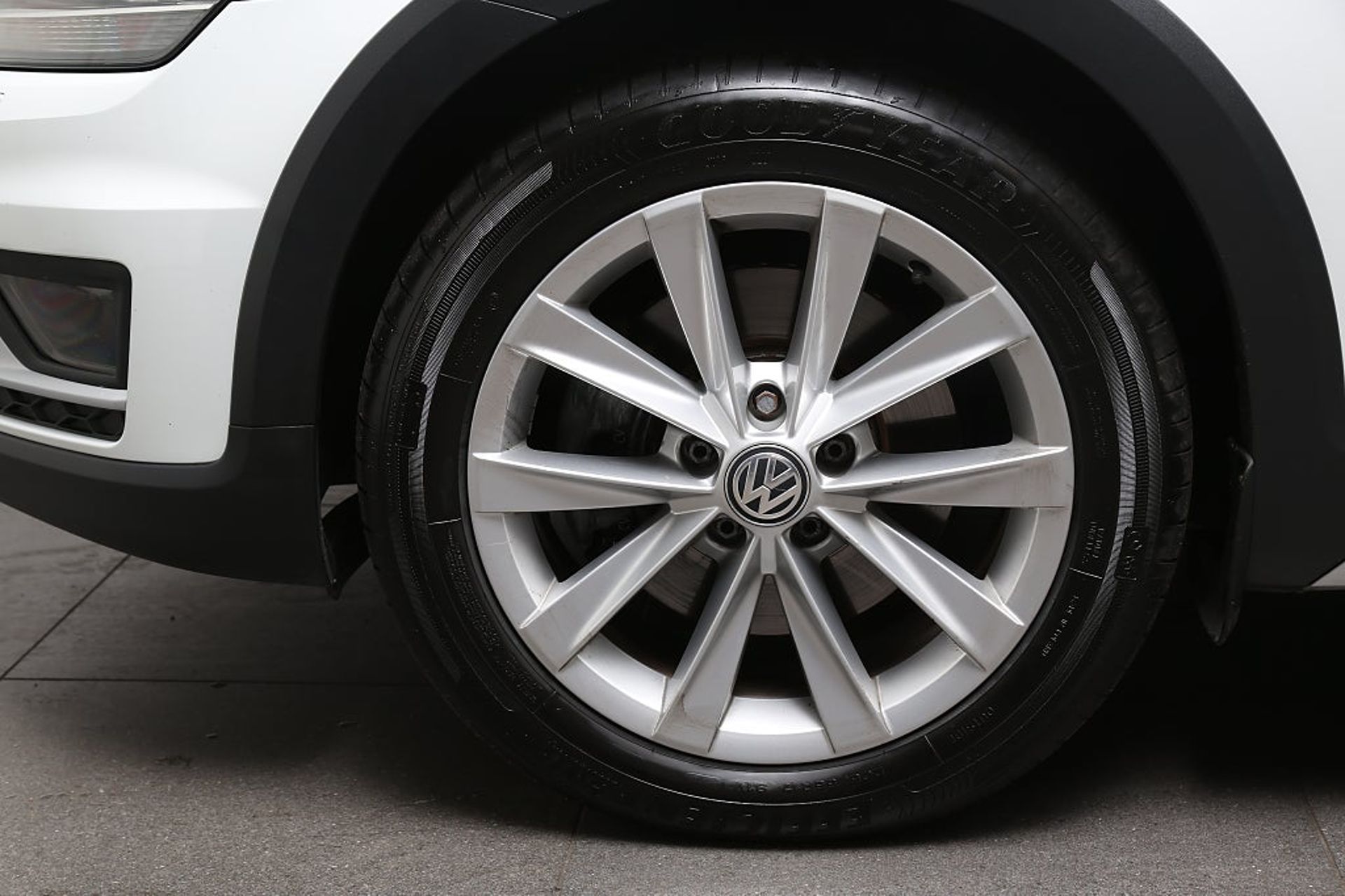 Volkswagen Golf 2017, photo 6/10