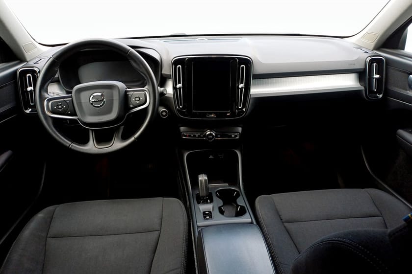 Bild 4 av Volvo XC40 D3 FWD Momentum Edition