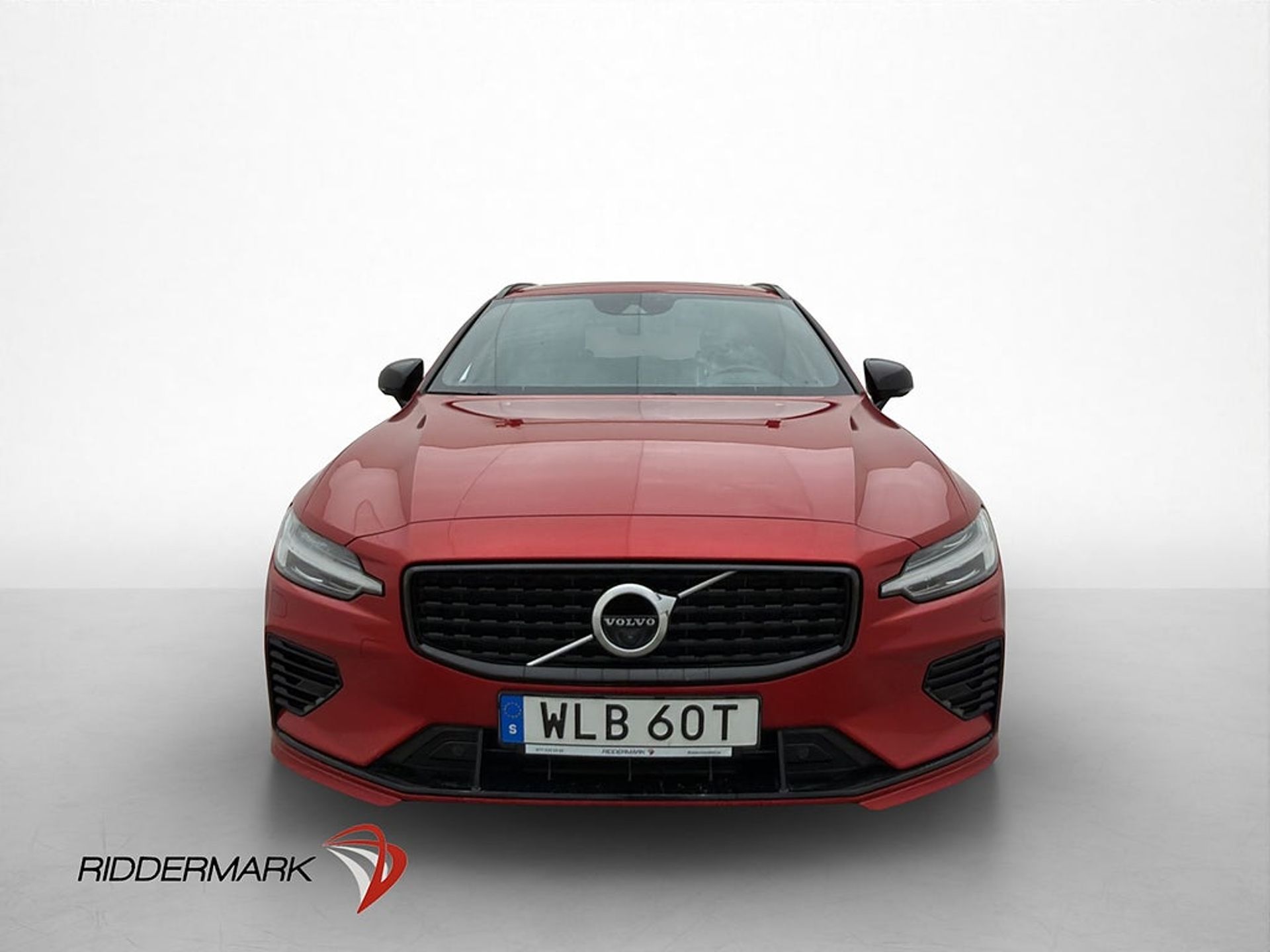 Volvo V60 2021, bild 2/40