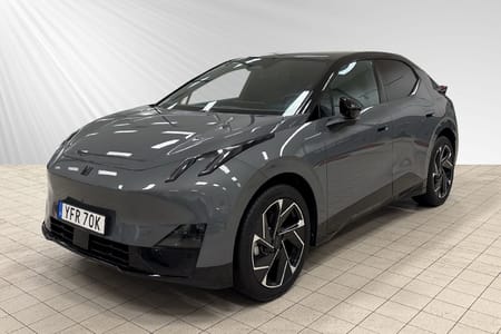 Lynk & Co 02 EV More BEV - Inkommande bil