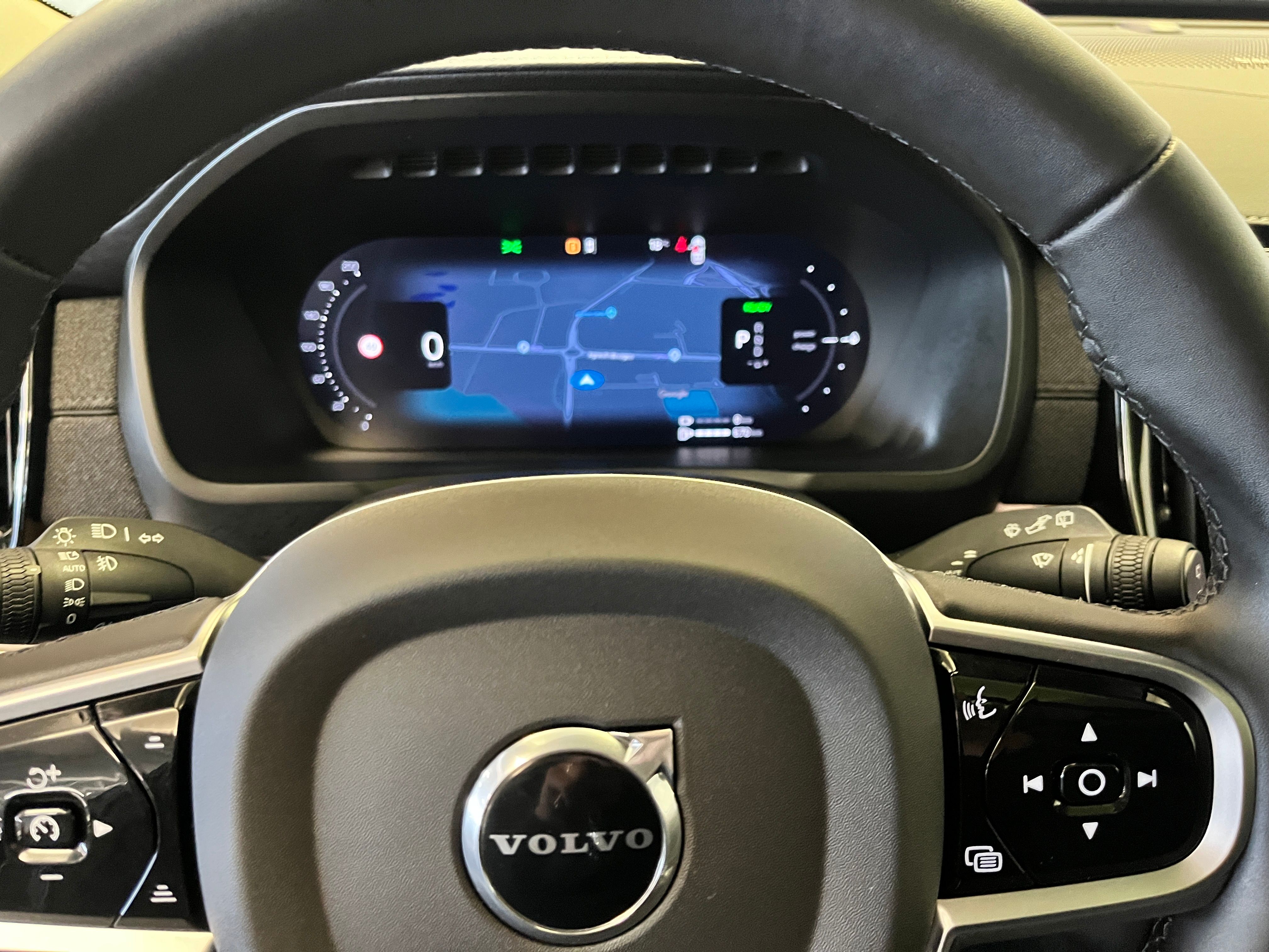 Volvo XC90 T8 Plug-In Hybrid AWD Geartronic, 8-trins, 456ps, 2026