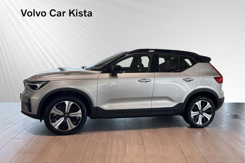 Bild 3 av Volvo XC40 Recharge Core Drag B-Kamera