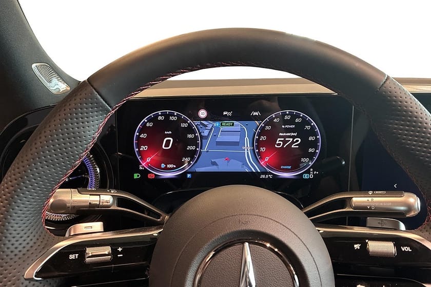 Bild 5 av Mercedes-Benz GLB 350 4MATIC EQ AMG Drag Burmester 7-Sits Superscreen