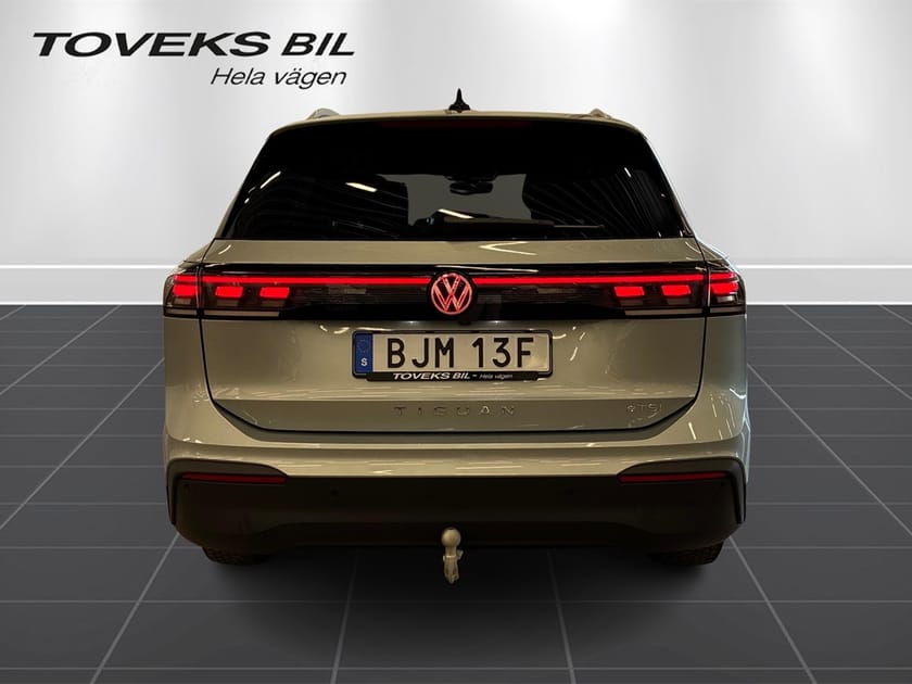 Bild 4 av Volkswagen Tiguan LIFE 1.5 ETSI 150 HK Drag + värmare