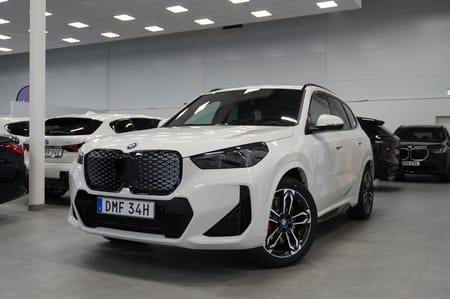 BMW iX1 xDrive30