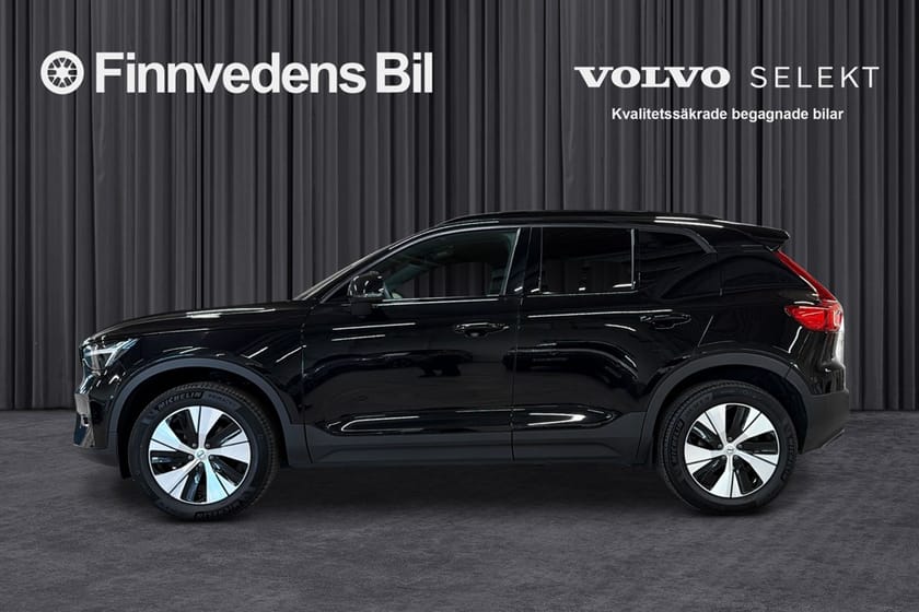 Bild 2 av Volvo XC40 B3 FWD Bensin Plus Dark