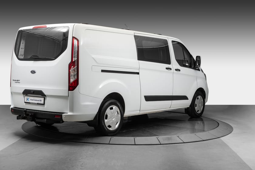 Bilde 5 av Ford Transit Custom 340 2.0 EcoBlue/340/L2/R.kamera/2xskyvedører/Krok/Webasto++